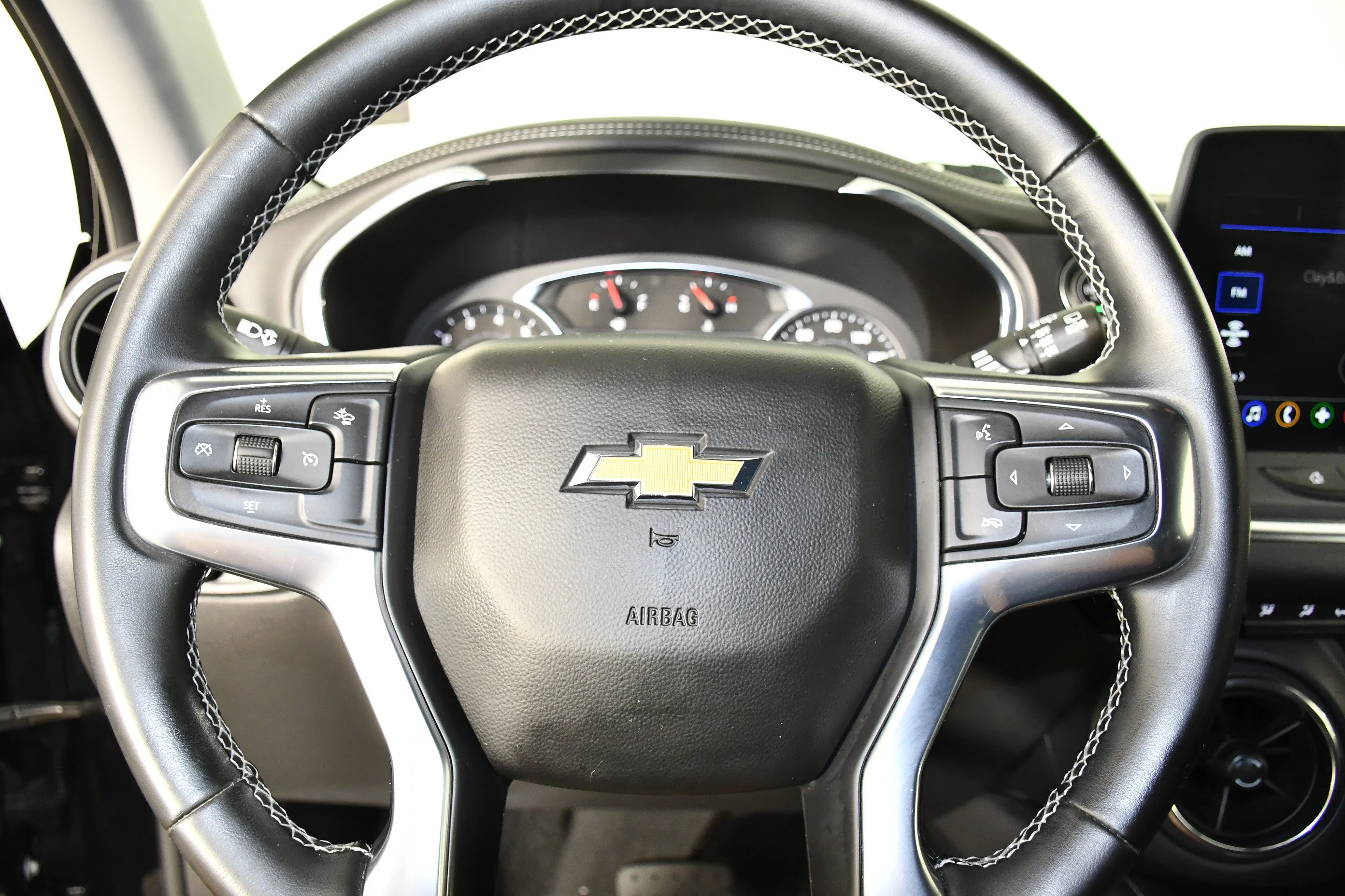 Used 2023 Black Chevrolet LT image 19