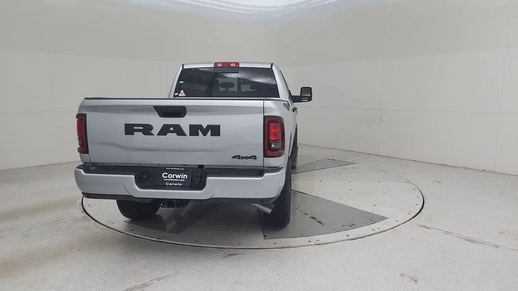 2026 RAM 2500 Tradesman/Black Express - Photo 13