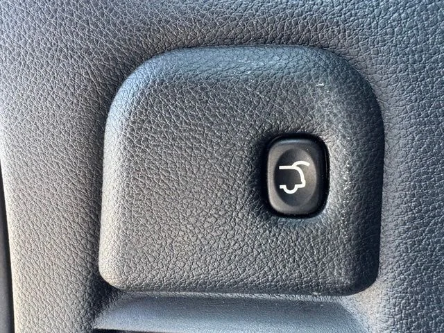 Used 2020  Dodge R/T image 10