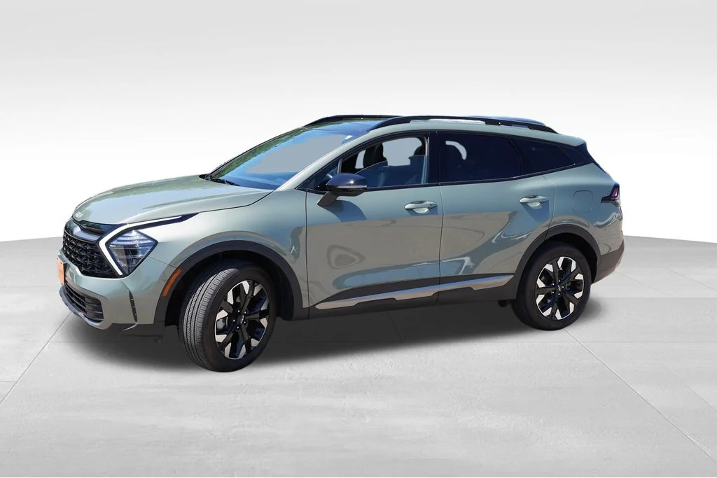 Certified Used 2024 Jungle Green Kia X-Line image 10