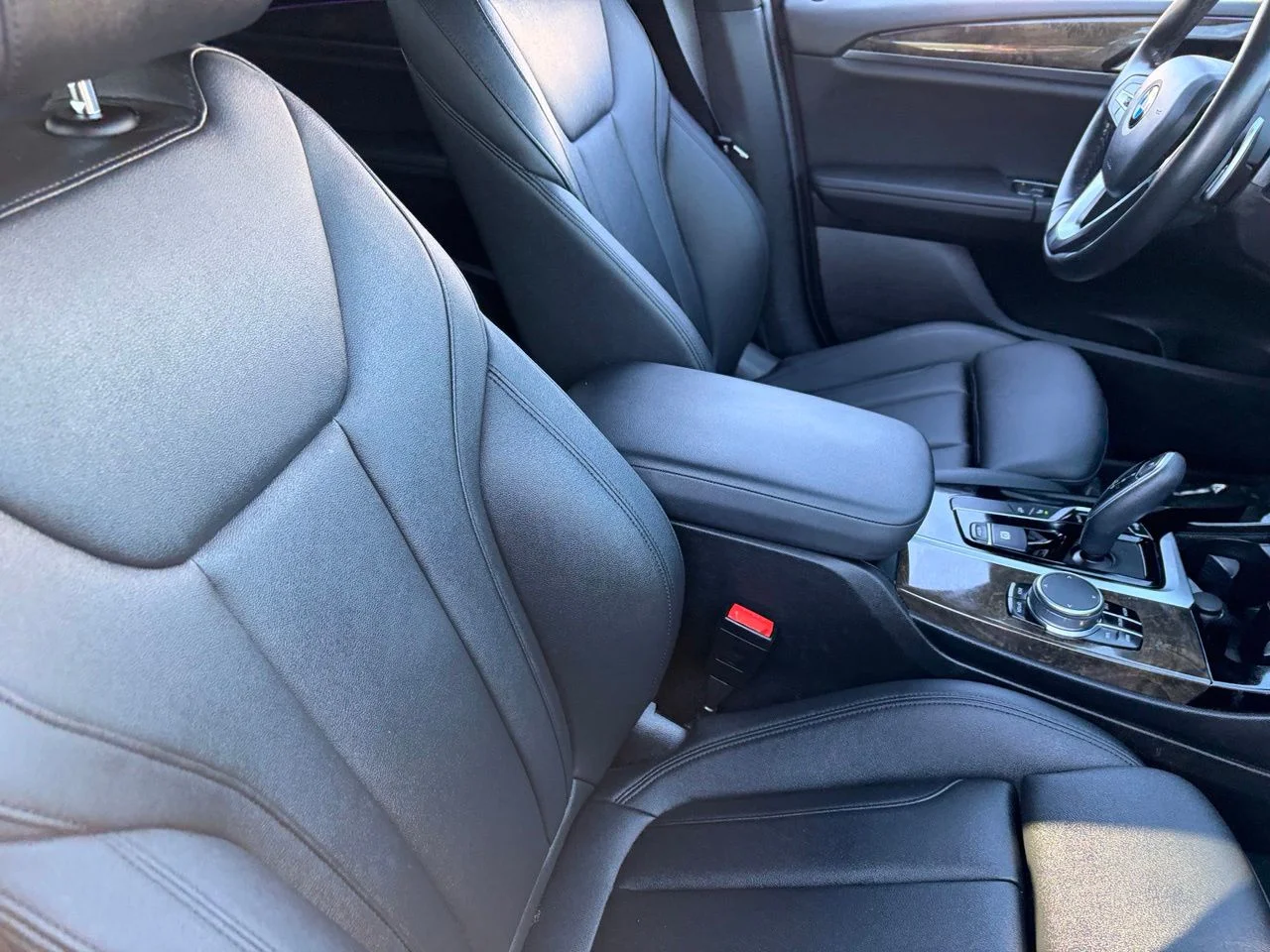Used 2020 Glacier Silver Metallic BMW sDrive30i image 10