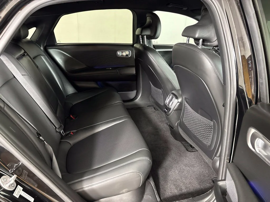 Used 2023 Black Hyundai SEL image 23