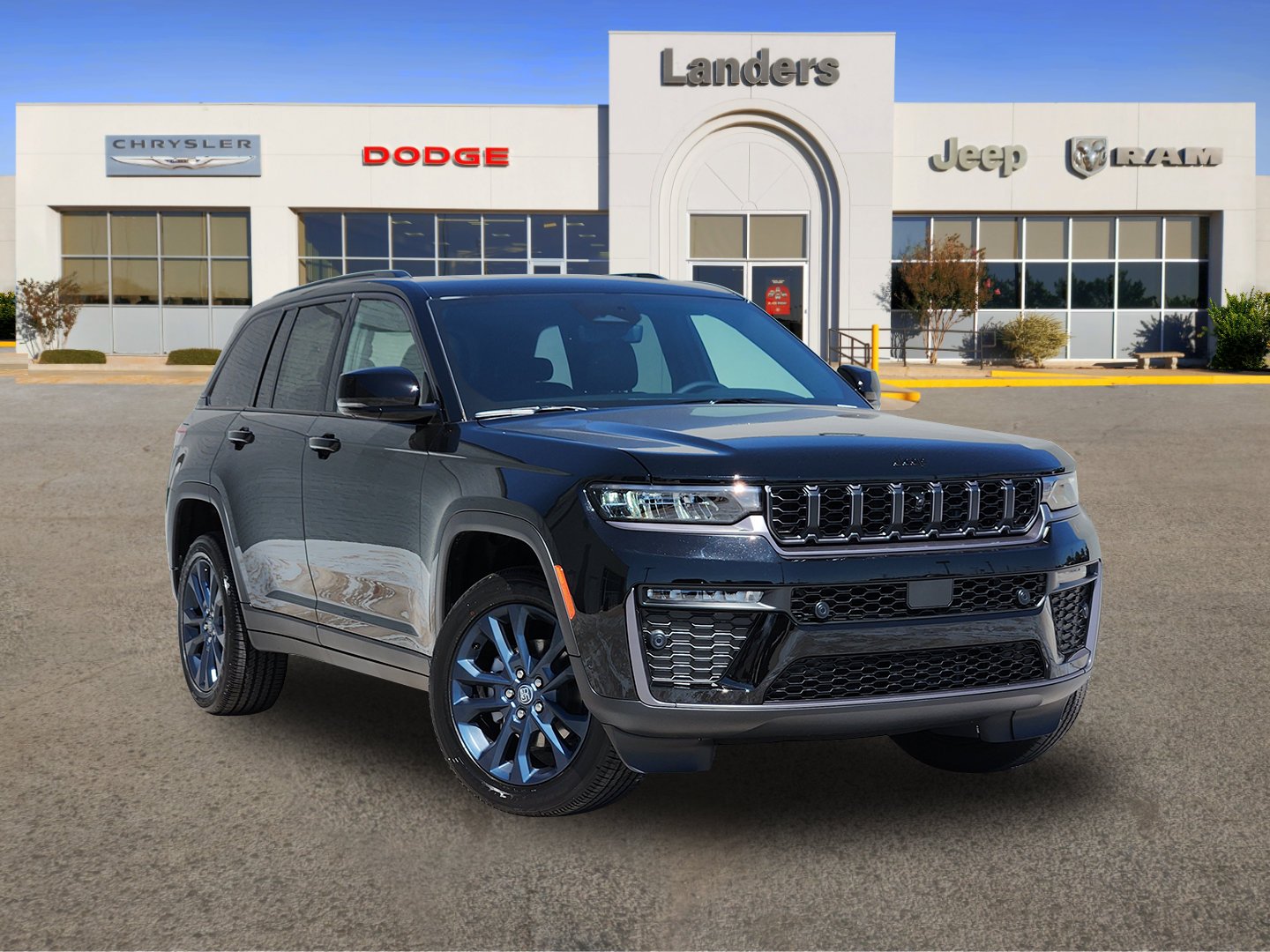 New 2026 Diamond Black Crystal Pearl-Coat Exterior Paint Jeep 85th Anniversary Edition image 1