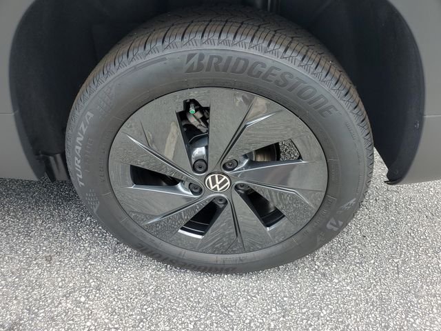 New 2026 Silver Volkswagen 1.5T S image 15