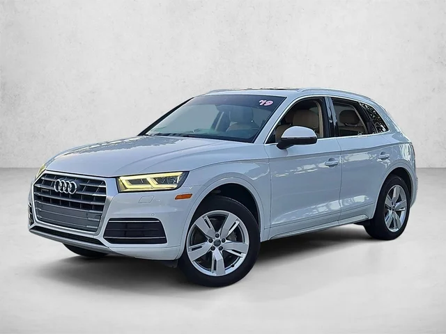 2019 Audi Q5 Premium Plus