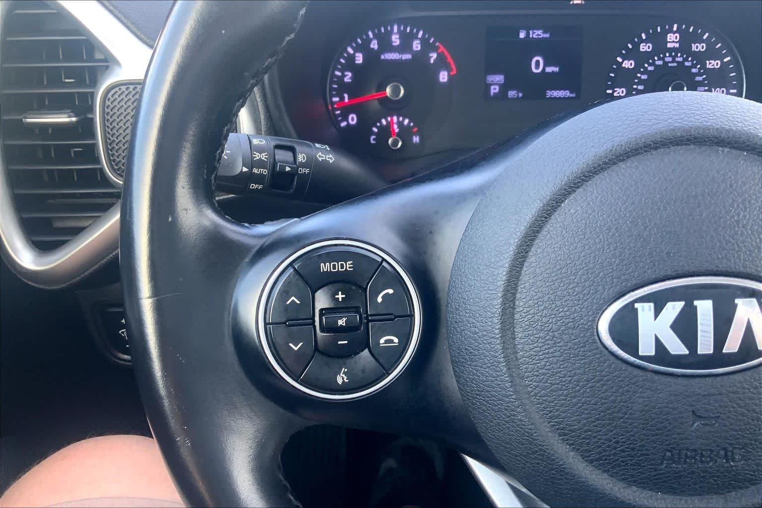 Used 2020 Snow White Pearl Kia GT-Line image 23