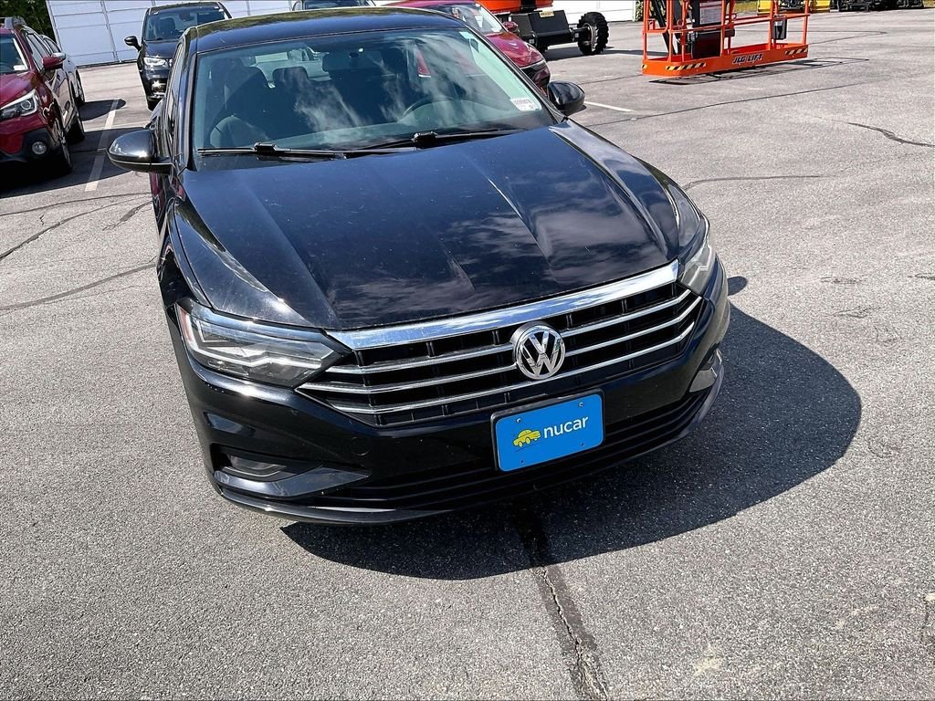 Used 2019 Black Uni Volkswagen 1.4T S image 5