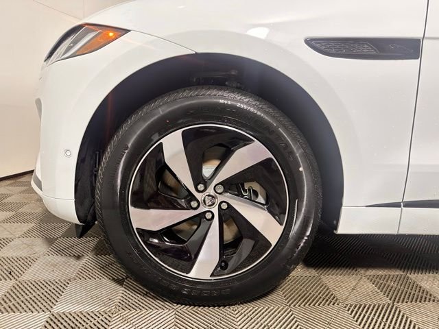 2026 Jaguar F-Pace R-Dynamic S - Photo 9