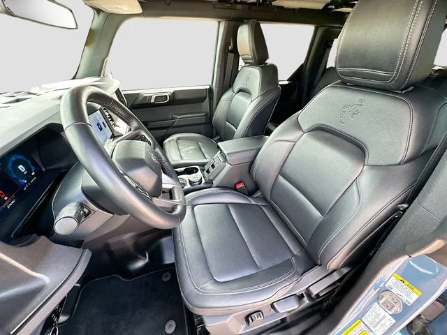 Used 2025 Gray Ford Badlands image 20