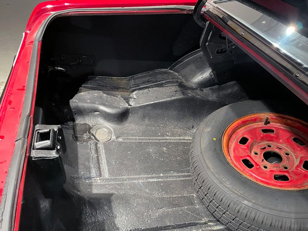 Used 1972 Red Chevrolet  image 44