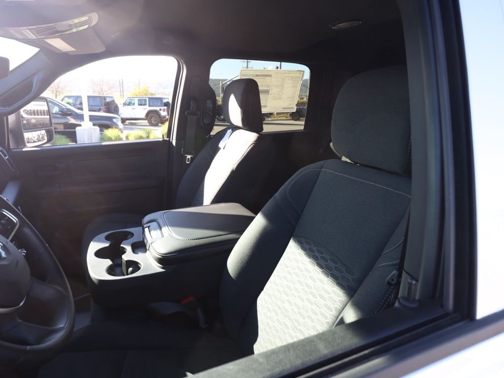 New 2026 Silver-Zynith Exterior Paint RAM Tradesman image 14