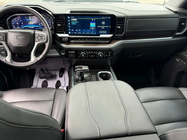 Used 2024 Summit White Chevrolet LT Trail Boss image 12