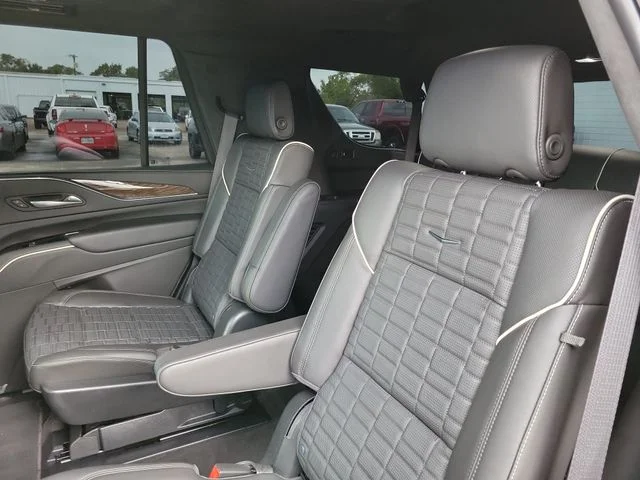 Used 2024 Black Cadillac Sport Platinum image 14