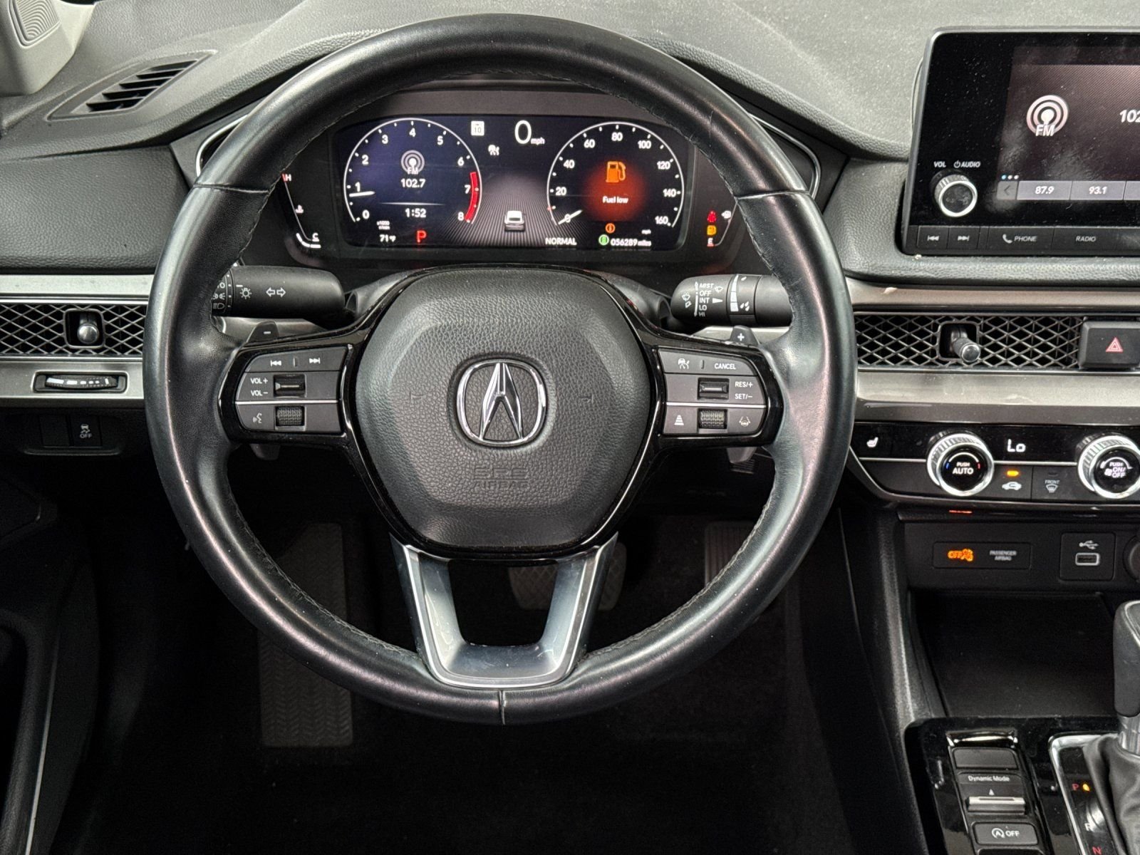 Used 2023  Acura Base image 13