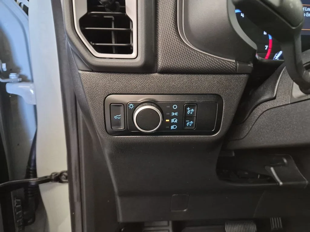 Used 2024 Cactus Green / Gray Ford Big Bend image 19