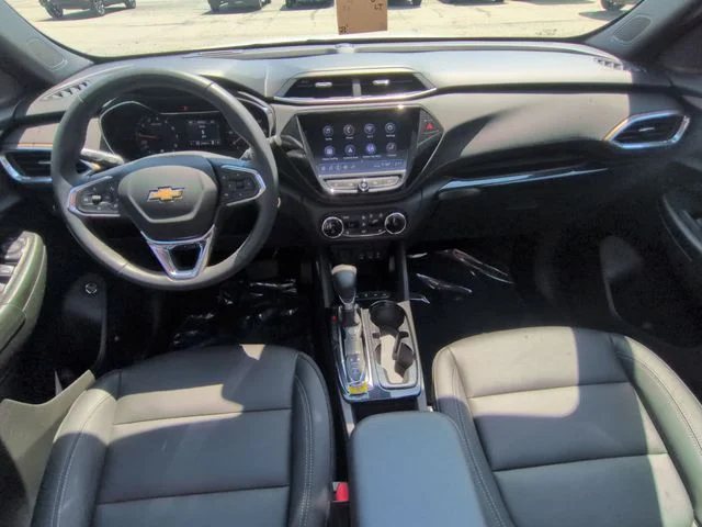 Used 2023 White Chevrolet ACTIV image 28