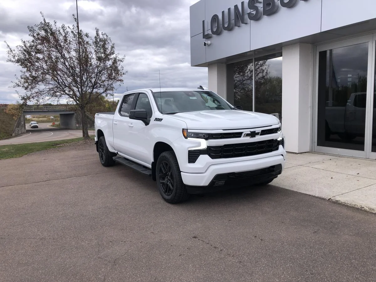 New 2026 White Chevrolet 4WD Crew Cab 147" RST image 1