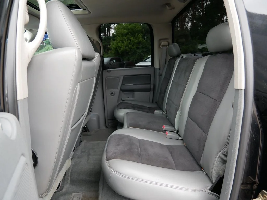 Used 2006 Black Dodge SRT10 image 11