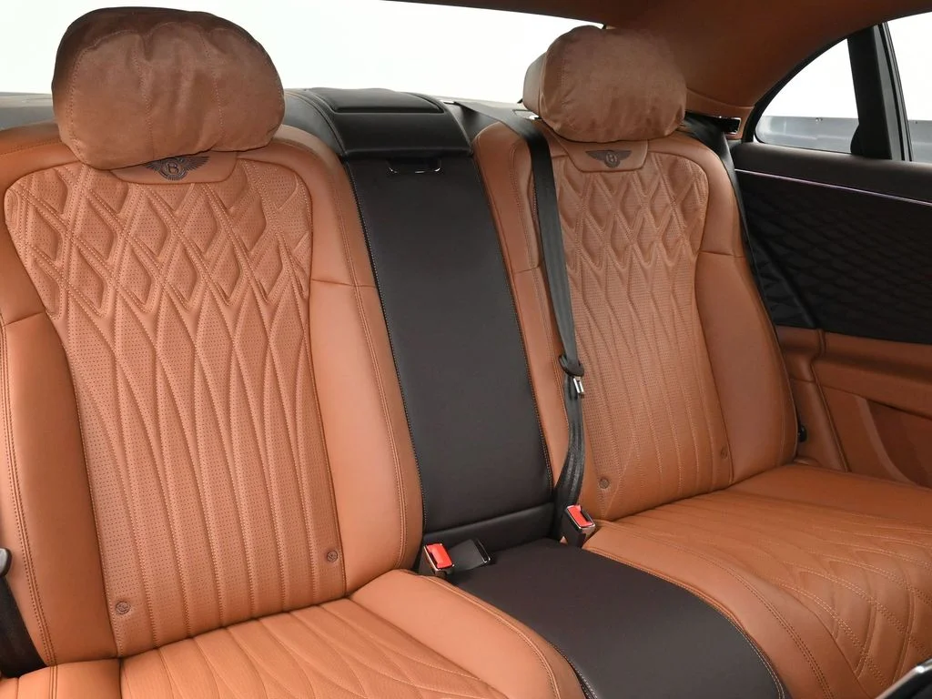 New 2026 Black Bentley V8 image 12
