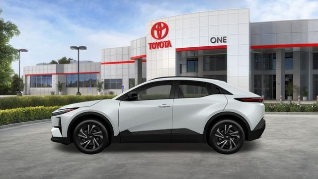 New 2027 Wind Chill Pearl <sup>1</sup> Toyota  SE image 7