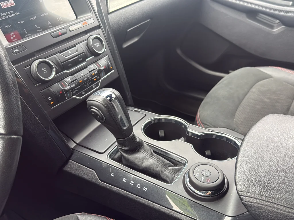 Used 2018 Black Ford XLT image 22