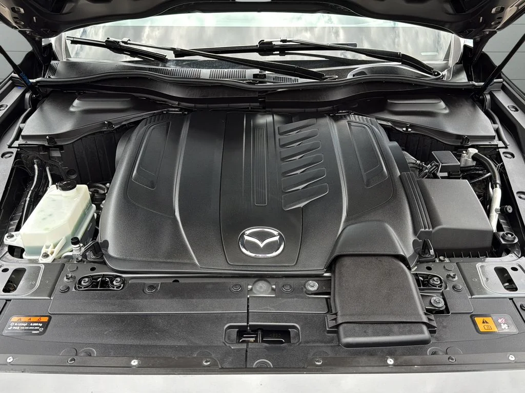 Used 2024 Gray Mazda 3.3 Turbo Preferred Plus image 29