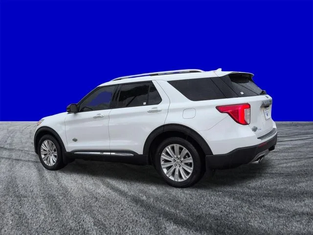 Certified Used 2023 White Metallic Ford King Ranch image 6