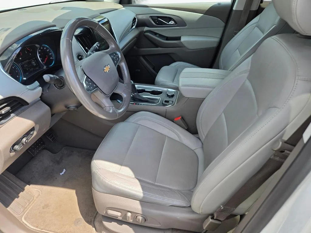 Used 2019 Beige Chevrolet Premier image 15