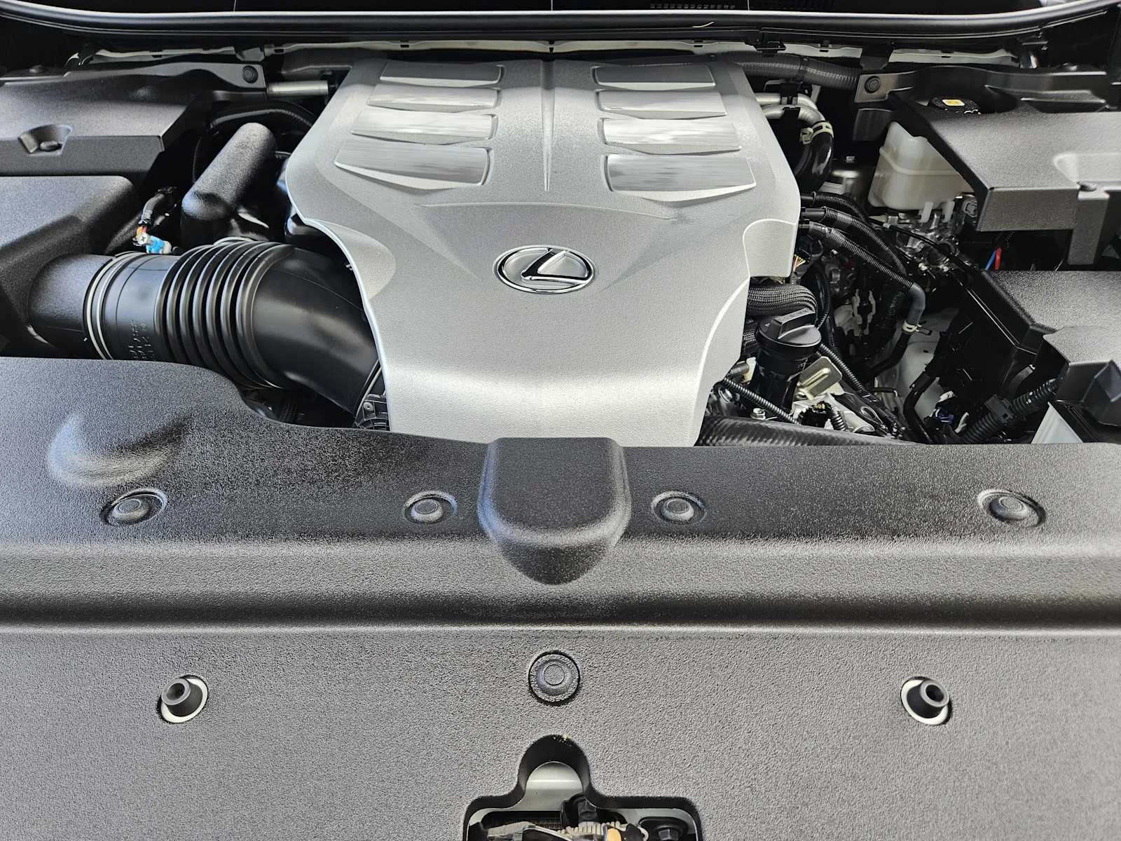 Certified Used 2023 EMINENT WHITE PEARL Lexus Luxury image 23