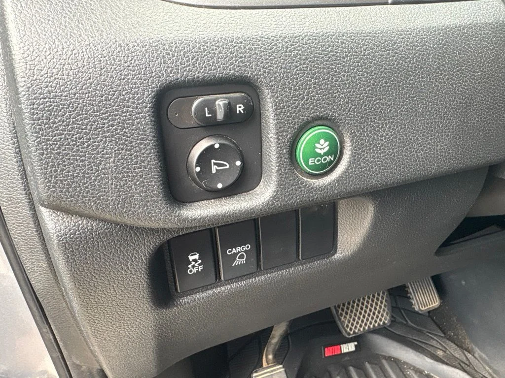 Used 2017 Silver Honda RTL-T image 14