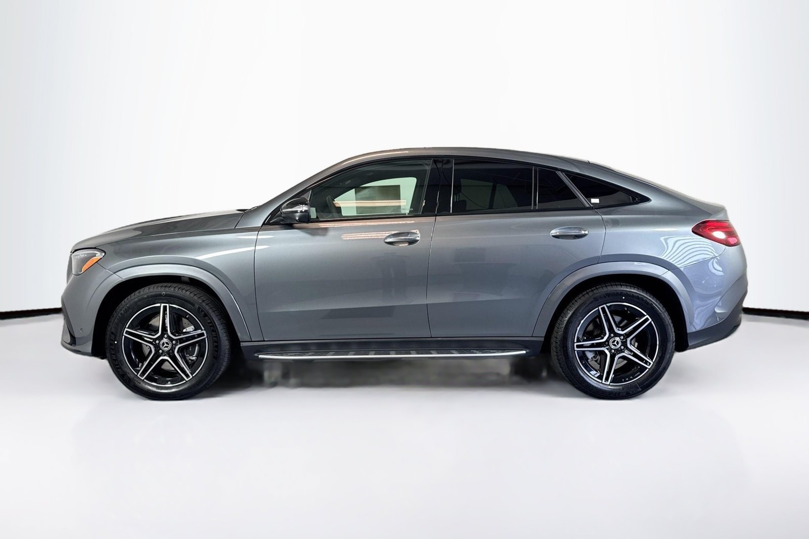 New 2026 Selenite Grey Metallic Mercedes-Benz GLE 450 image 8