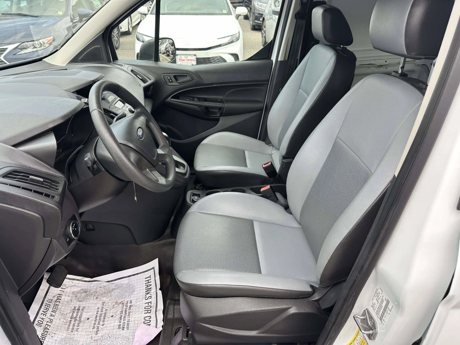 Used 2016 White Ford XL image 19