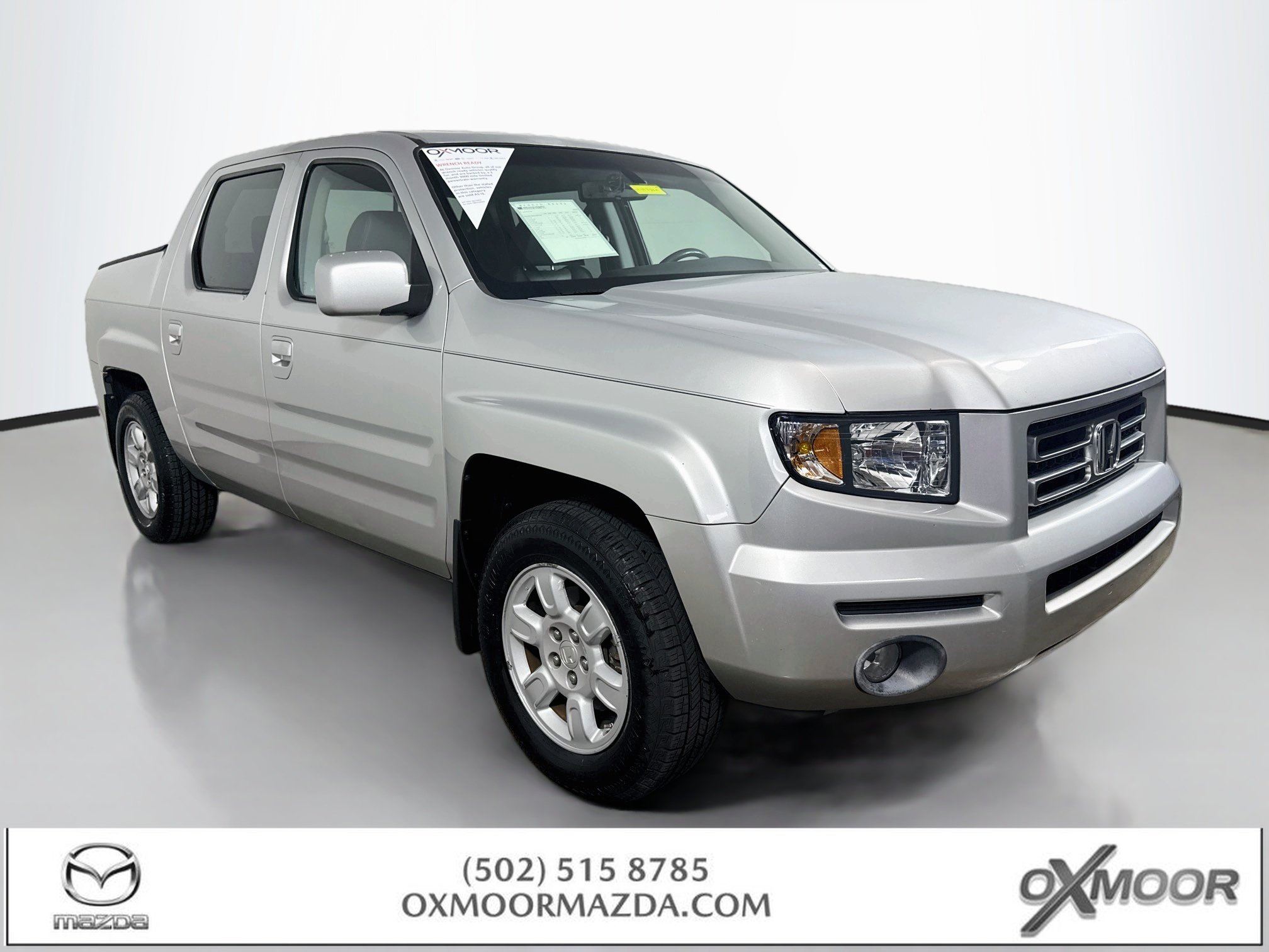 Used 2006 Billet Silver Metallic Honda RTL image 1