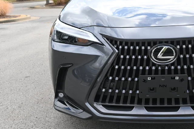 2026 Lexus NX 350 - Photo 14
