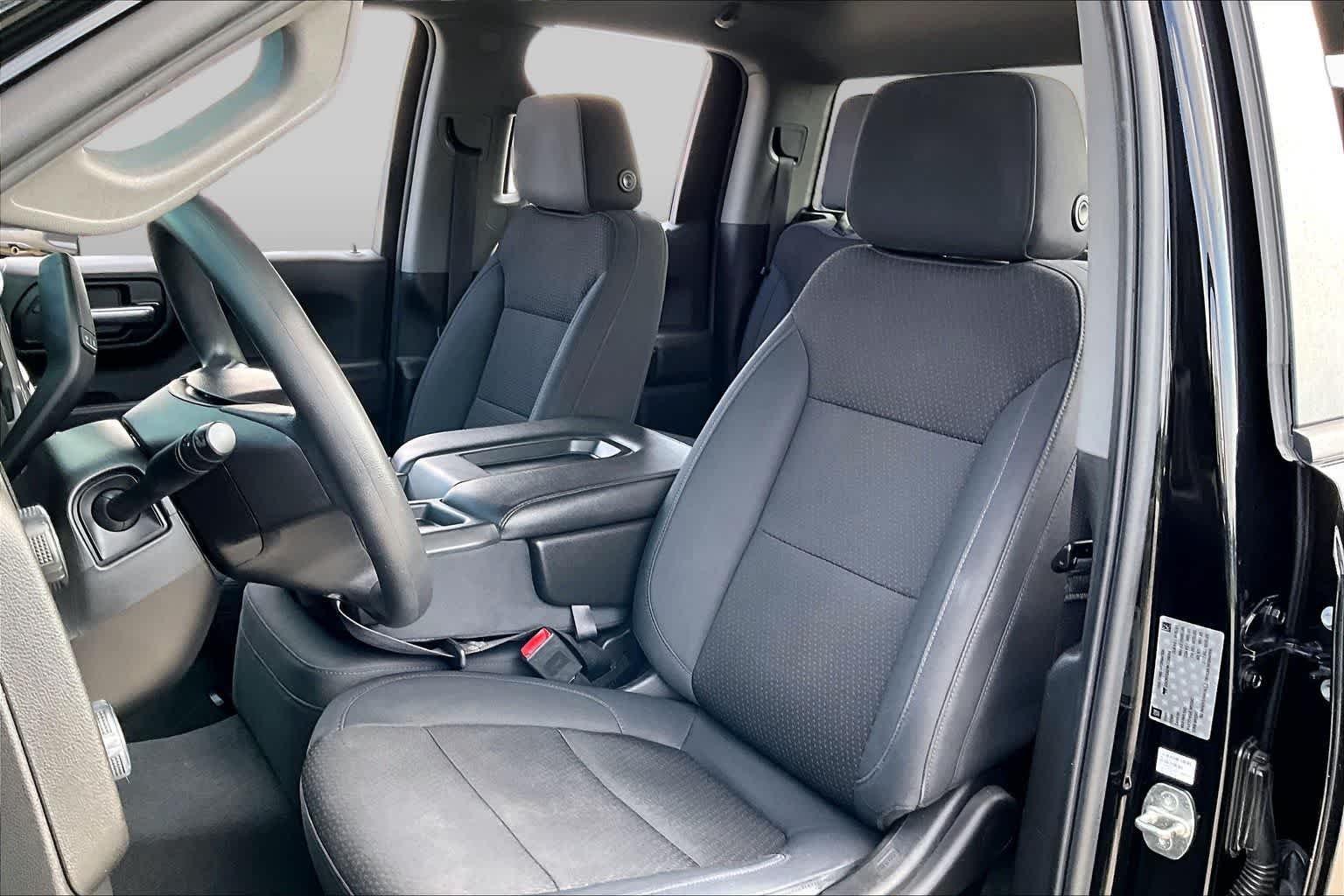 Used 2019 Black Chevrolet Custom Trail Boss image 7