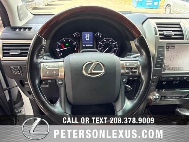 Used 2017  Lexus Luxury image 29