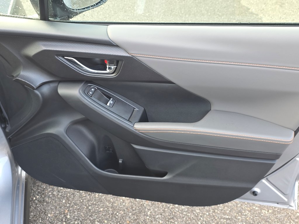 Used 2026 Ice Silver Metallic Subaru Limited image 20