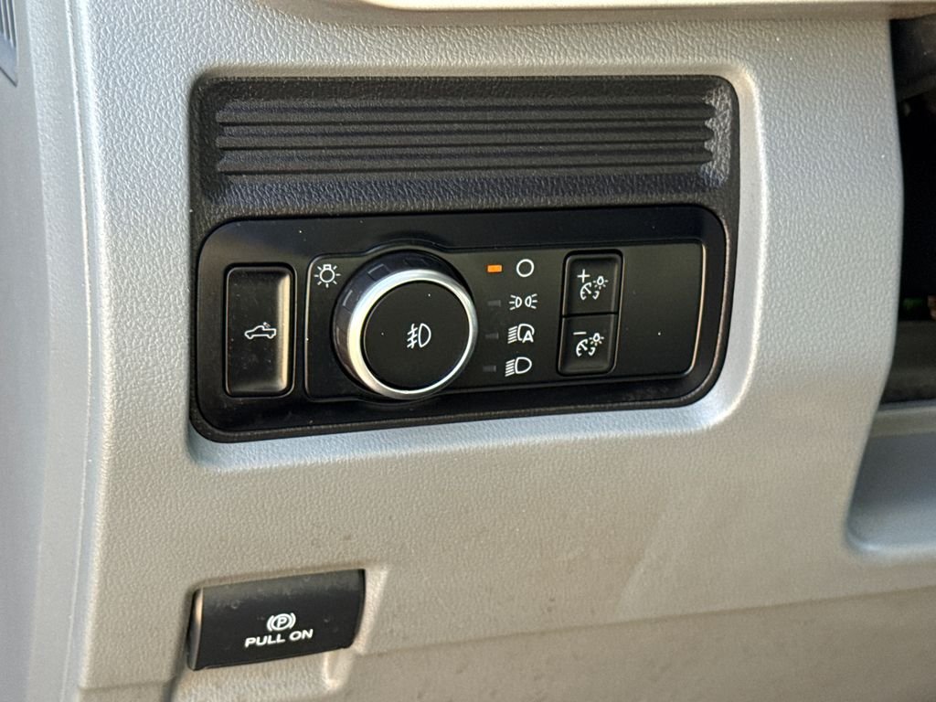 Used 2025 White Ford XLT image 22