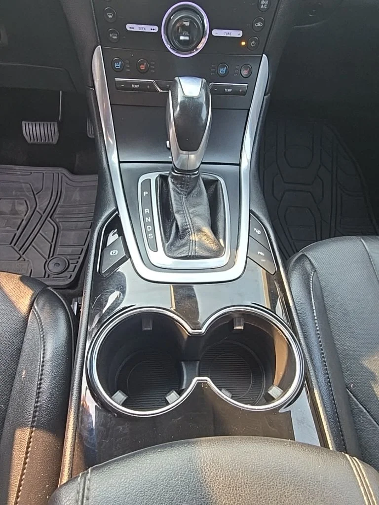 Used 2015 White Ford Titanium image 23