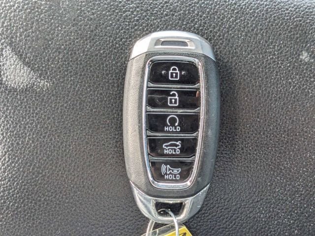 Used 2022 Red Hyundai SEL image 30