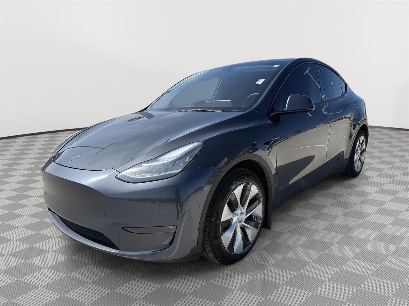 Used 2021 Midnight Silver Metallic Tesla Long Range image 3