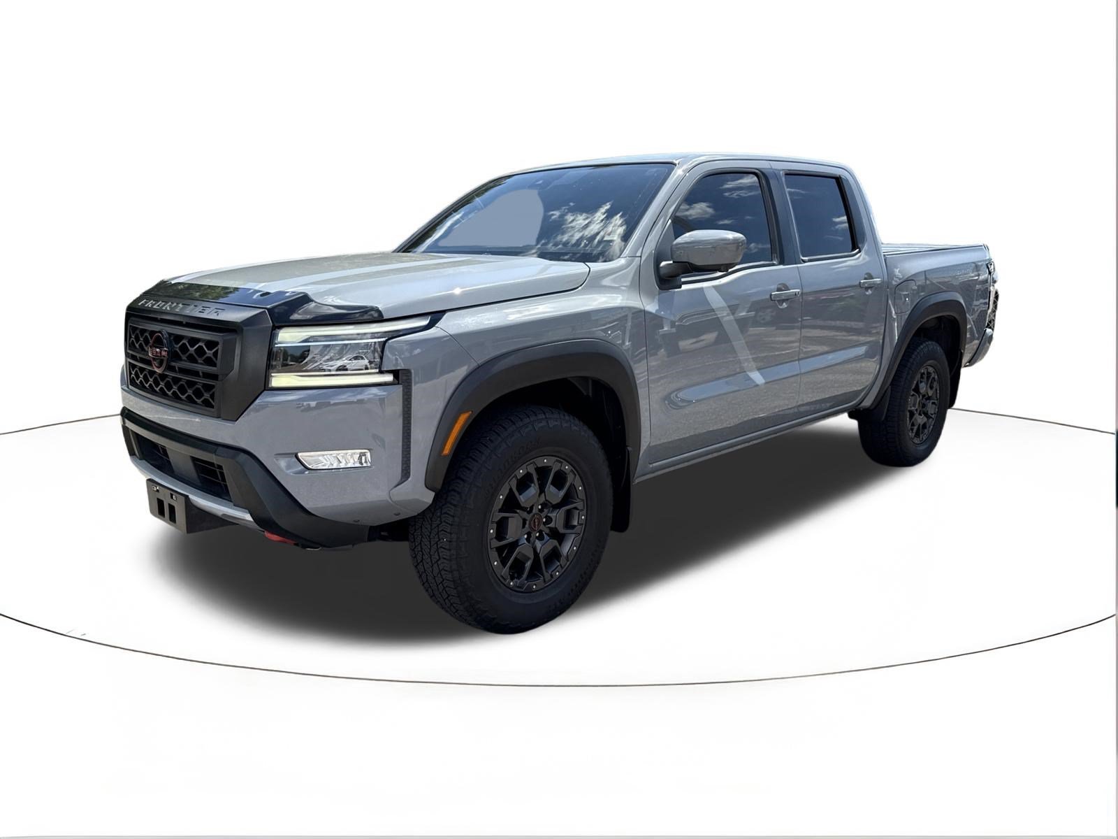 Used 2023 Boulder Gray Pearl Nissan PRO-4X image 7