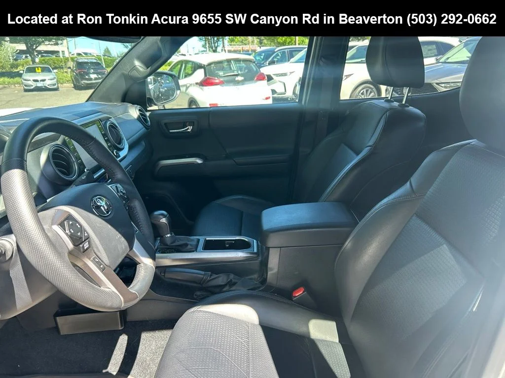 Used 2023 Ice Cap Toyota Limited image 10