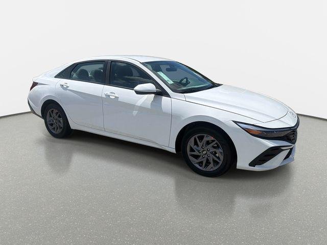 New 2026 White Hyundai Blue image 1