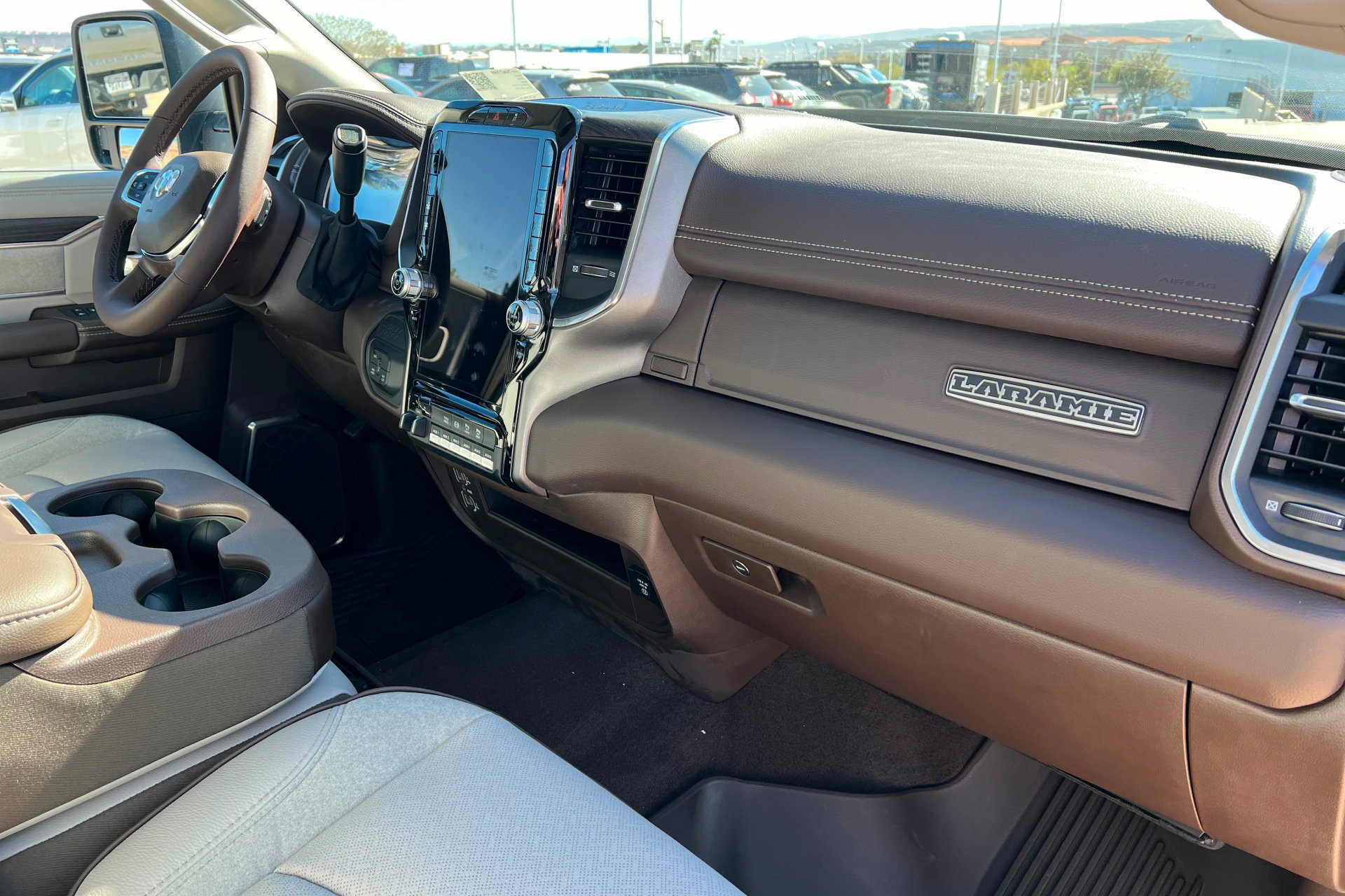 New 2026 Silver-Zynith Exterior Paint RAM Laramie image 24