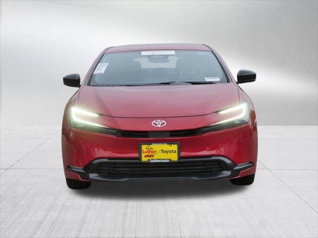 Certified Used 2025 SUPERSONIC RED Toyota  image 2
