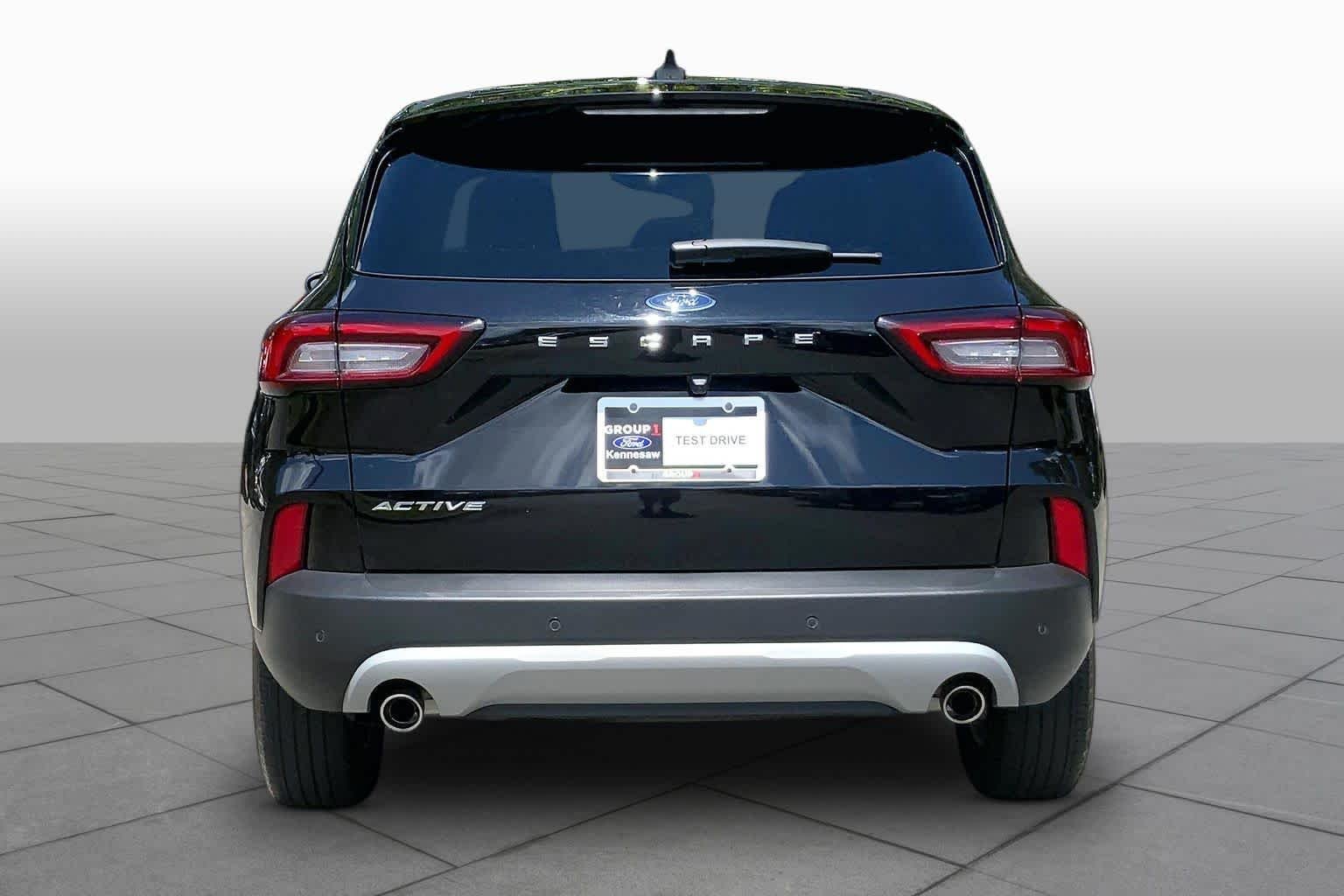 Used 2023 Agate Black Metallic Ford Active image 5