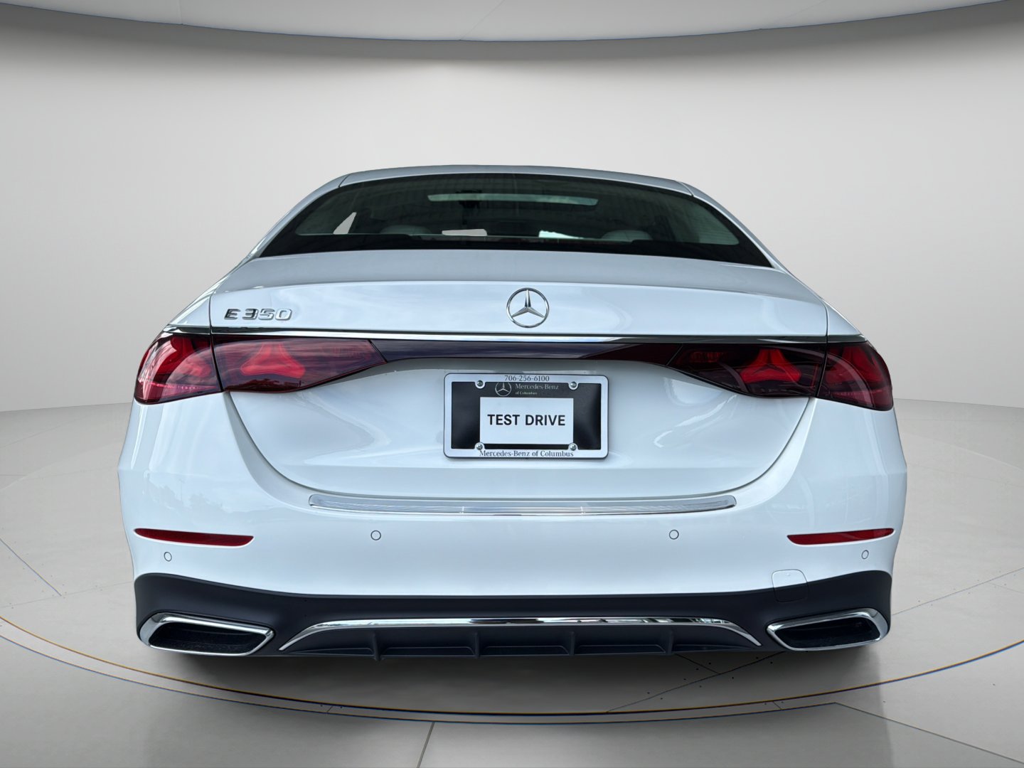 New 2026 Polar White Mercedes-Benz E 350 image 4