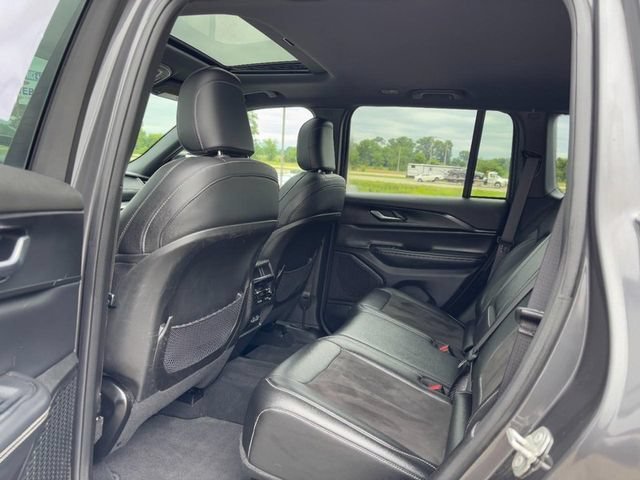 2023 Jeep Grand Cherokee Altitude - Photo 10