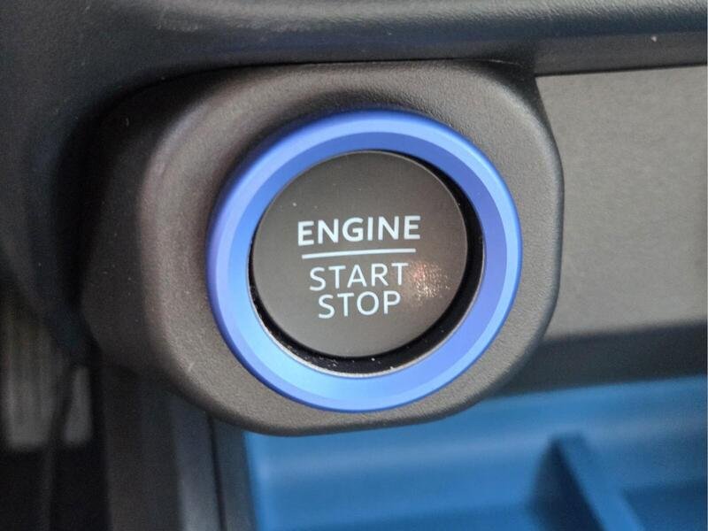 Used 2025 Azure Gray Metallic FORD XLT AWD SUPERCREW image 29